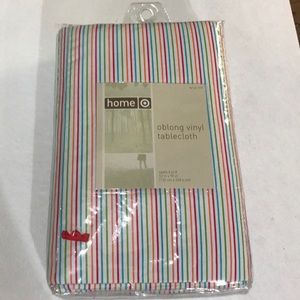 Home oblong vinyl tablecloth NEW NIP